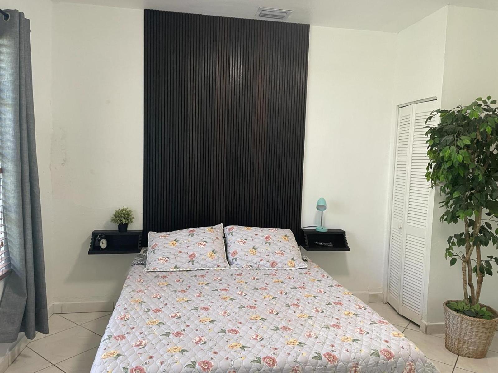 Private Suite Next To Calle Ocho Miami Exteriör bild